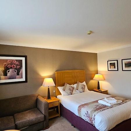 Oyo Blaby Westfield Hotel Лестър Екстериор снимка