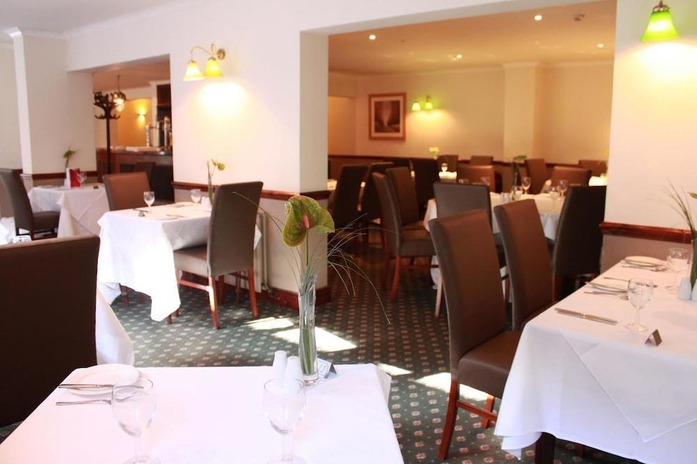 Oyo Blaby Westfield Hotel Лестър Екстериор снимка